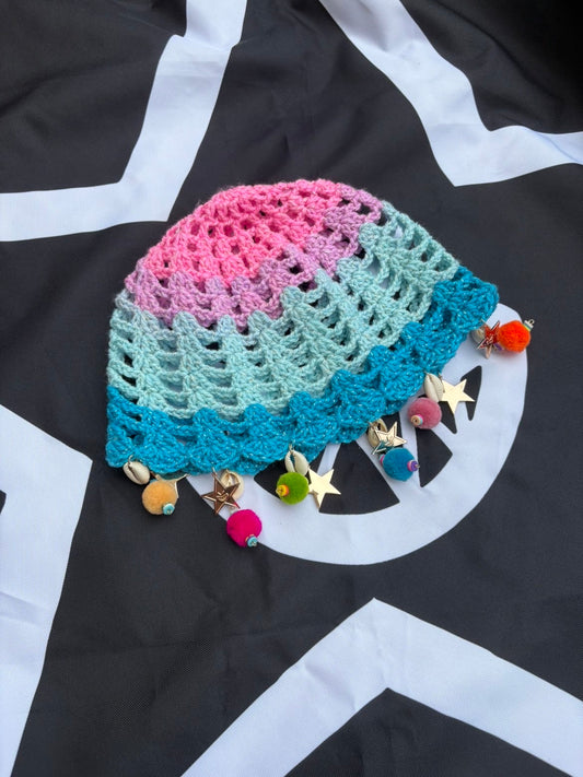 1/1 Pom Pom Crochet Skull Cap